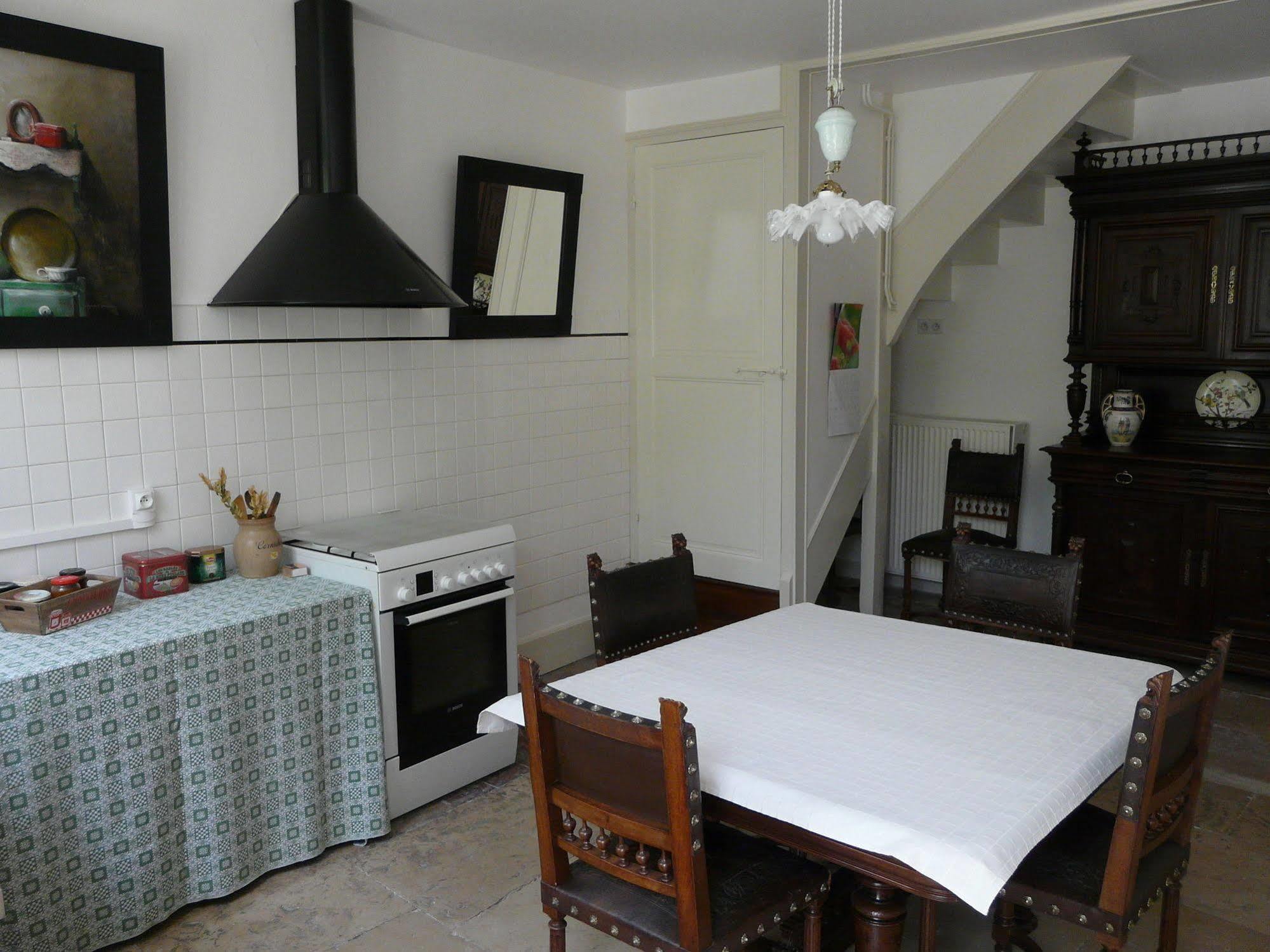 La Promenade En Champagne Bed & Breakfast Mussy-sur-Seine Exterior photo