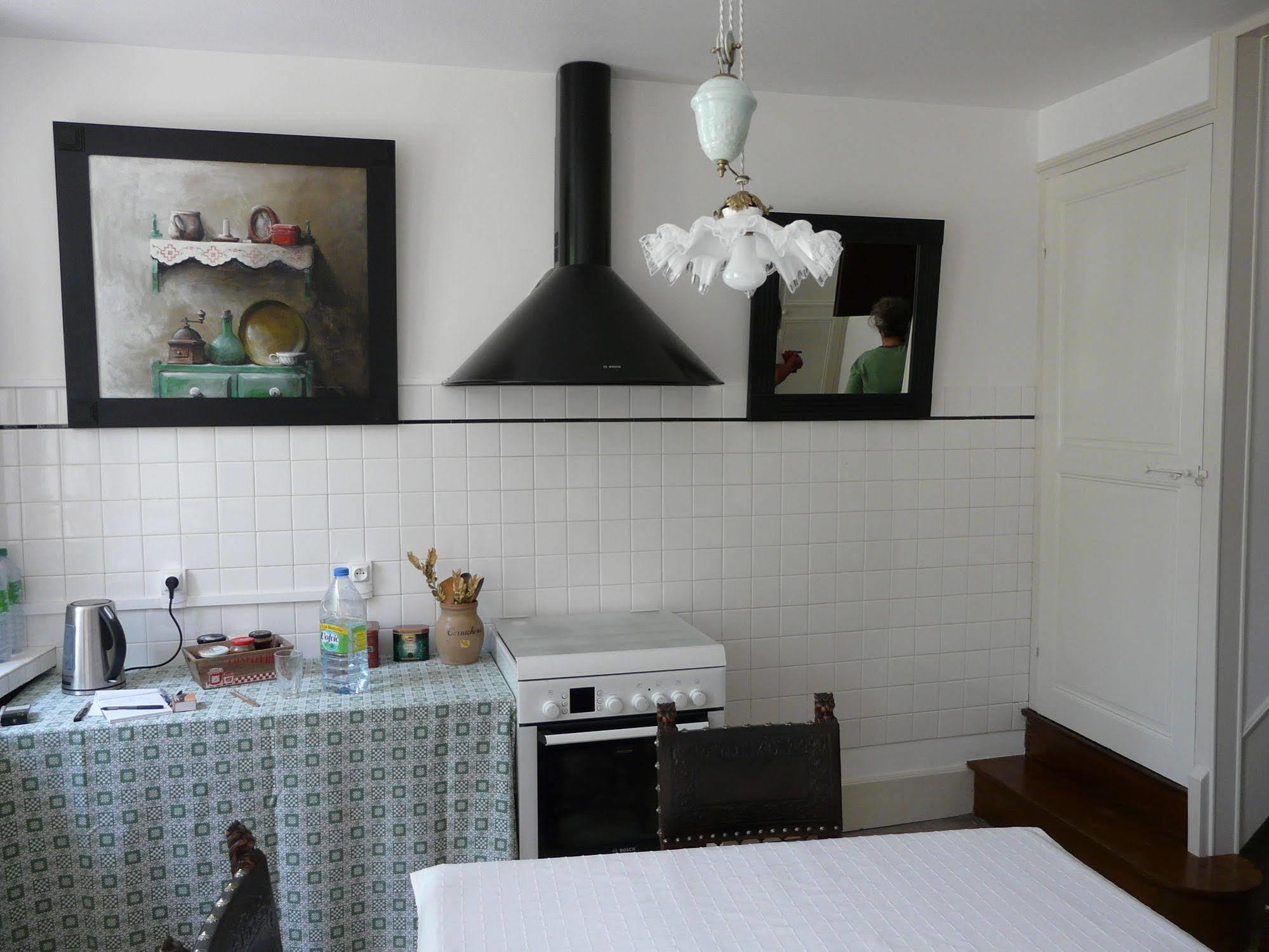 La Promenade En Champagne Bed & Breakfast Mussy-sur-Seine Exterior photo
